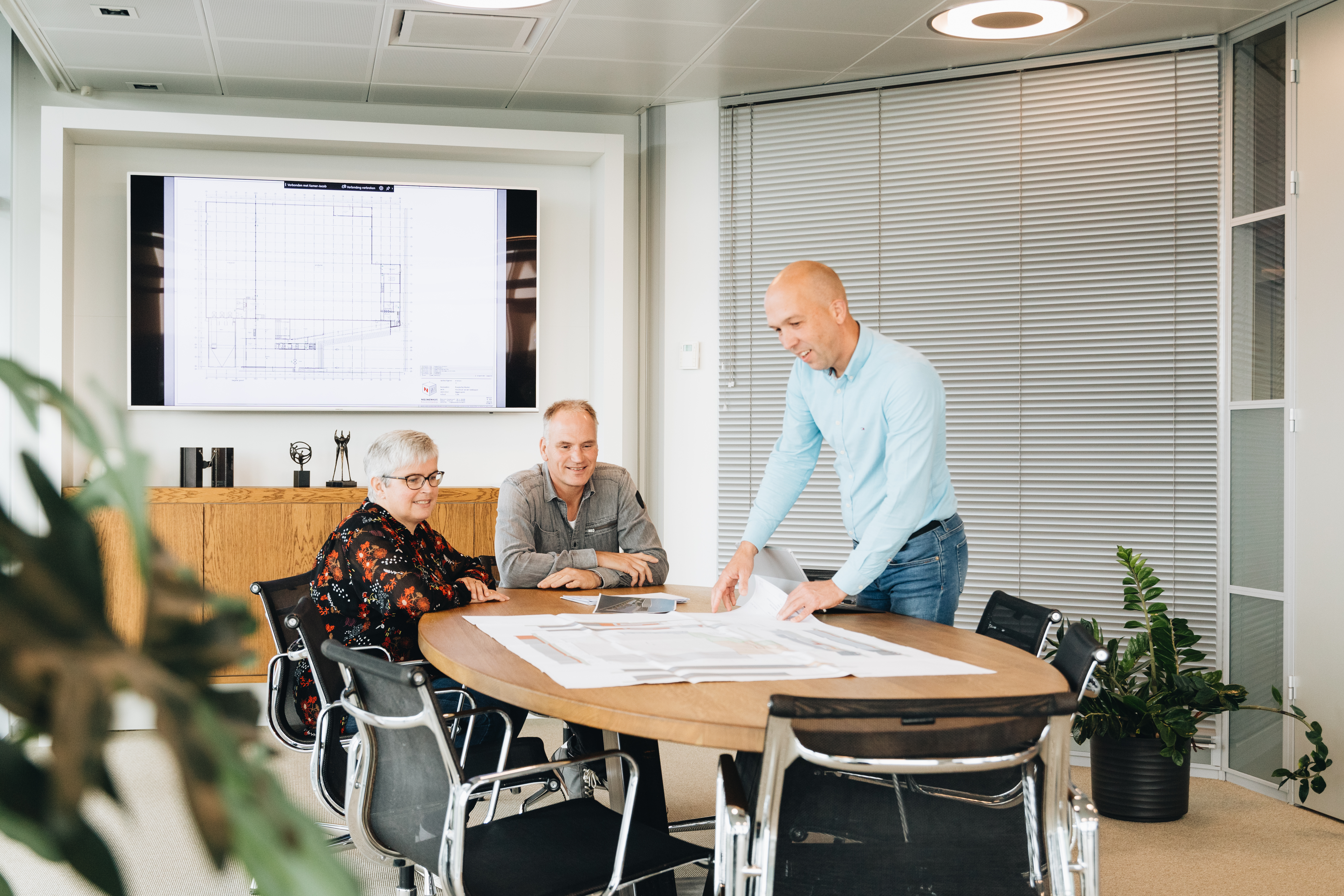 Advies. Ontwerp. Realisatie, Wij staan voor je klaar